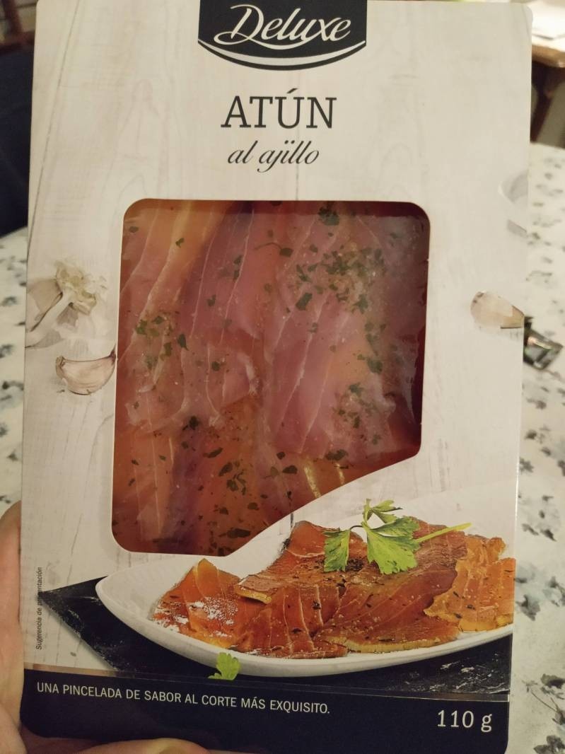 Atun al ajillo