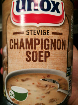 Stevige champignonsoep